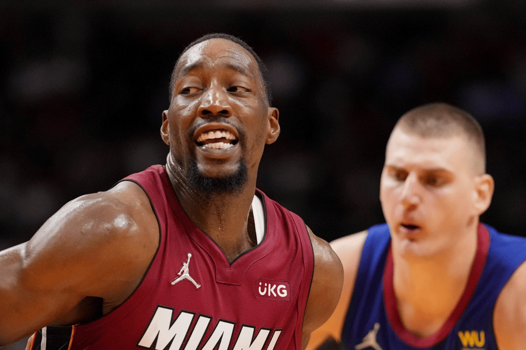 关于马刺爆冷西班牙男篮，阿德巴约制霸全场的信息