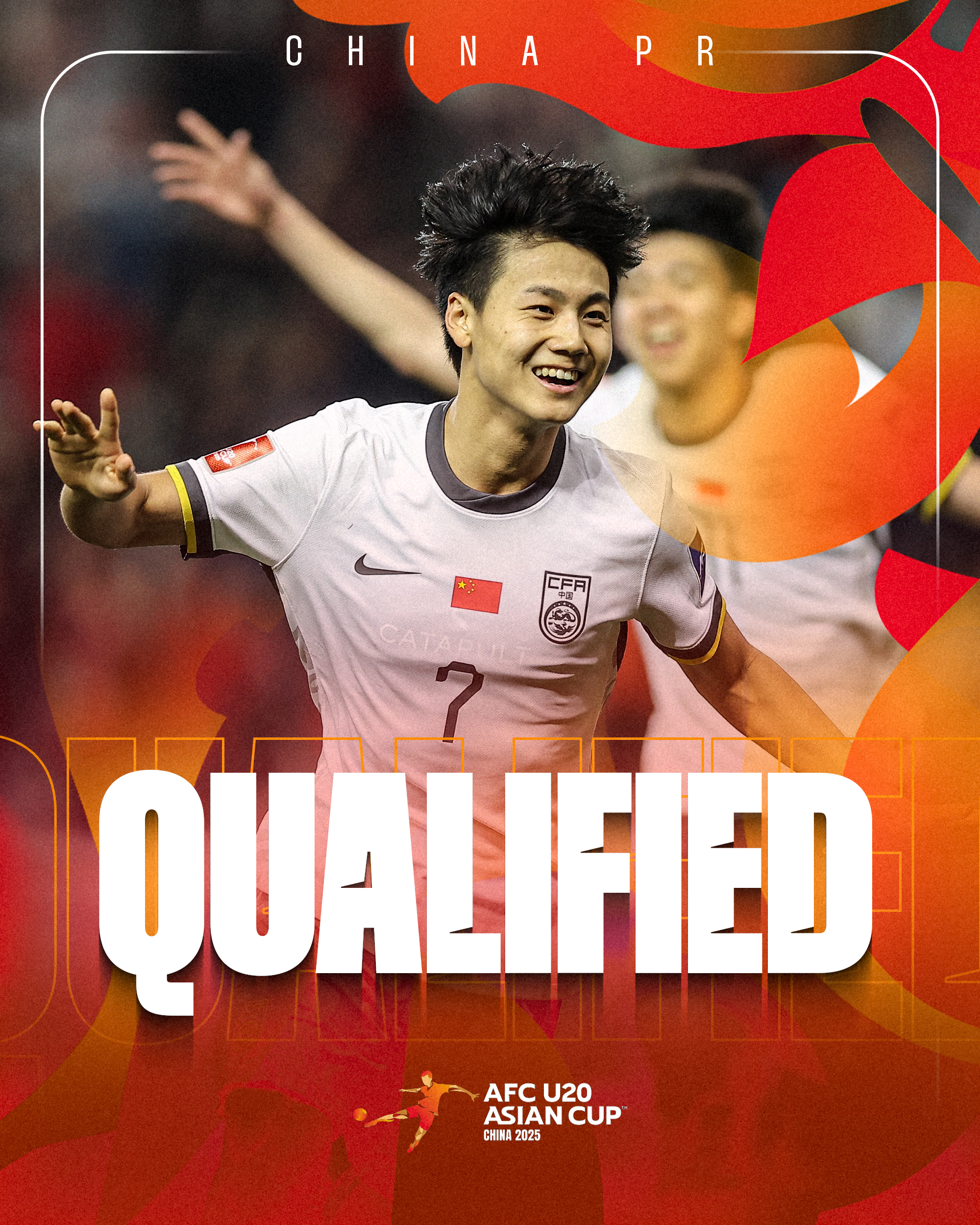 包含最新战报：足球豪取连胜，冠军在望的词条