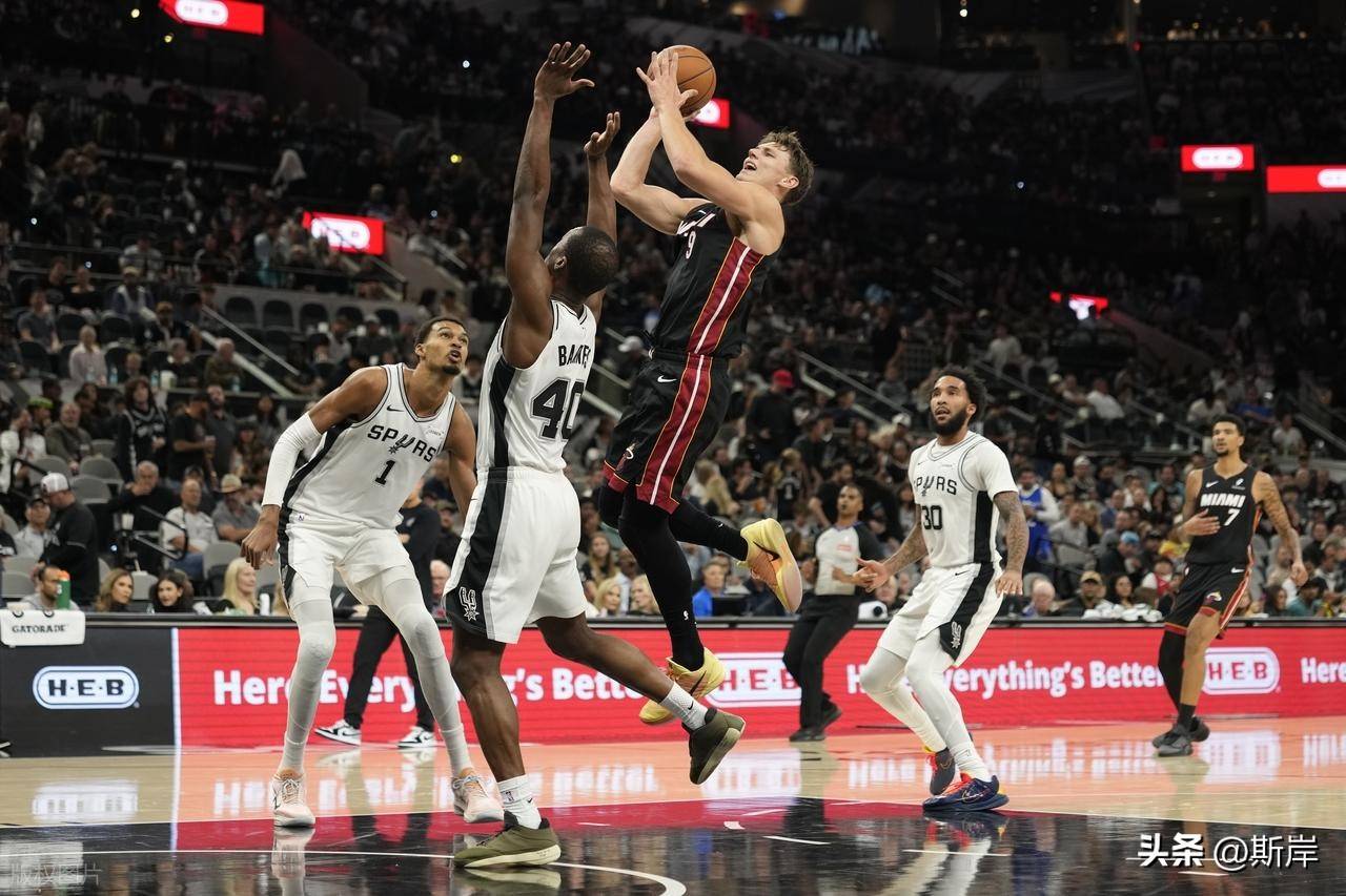 马刺险胜热火，孙铭徽关键制胜