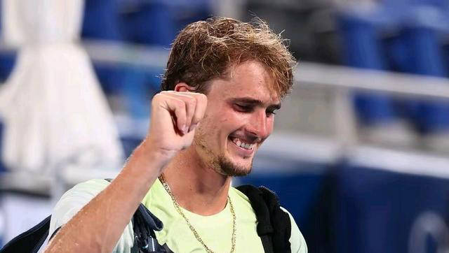 美网逆转联合杯,兹维列夫状态火热 美网逆转联合杯,兹维列夫状态火热