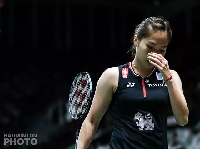 印度队横扫印尼队,马琳点燃赛场 印度队横扫印尼队,马琳点燃赛场