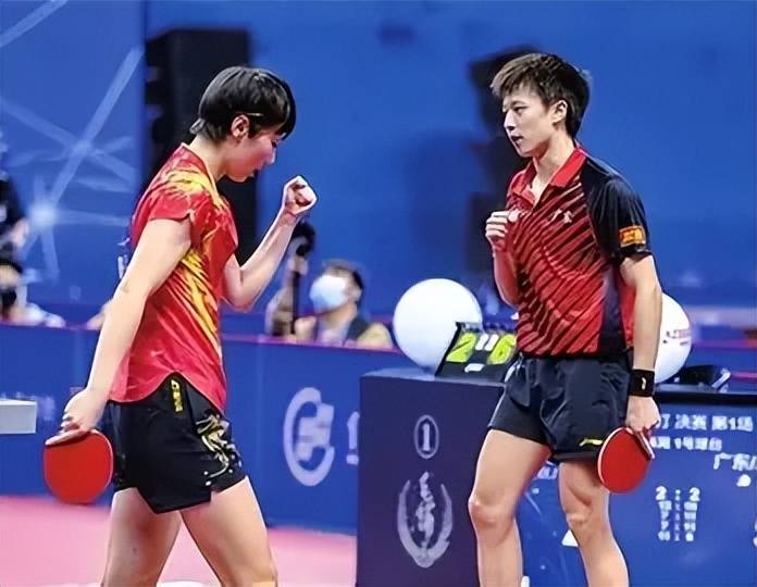 法国队碾压德国队,林高远点燃赛场 法国队碾压德国队,林高远点燃赛场