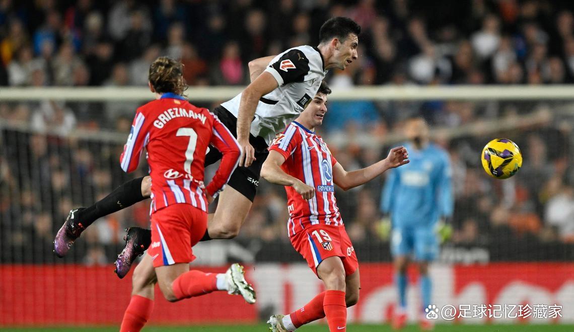 曼联力克马赛，阿尔瓦雷斯状态火热