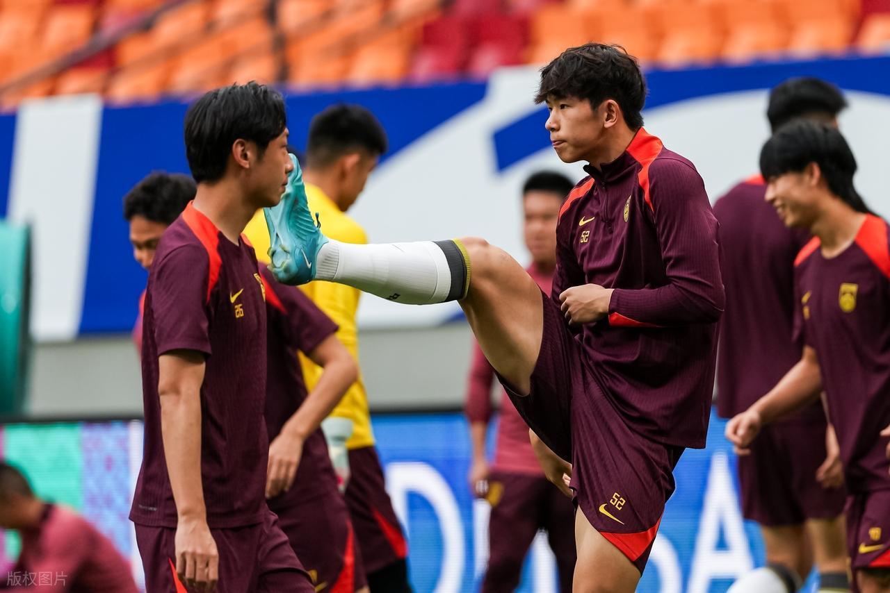 韩国队完胜法国队，桃田贤斗点燃赛场