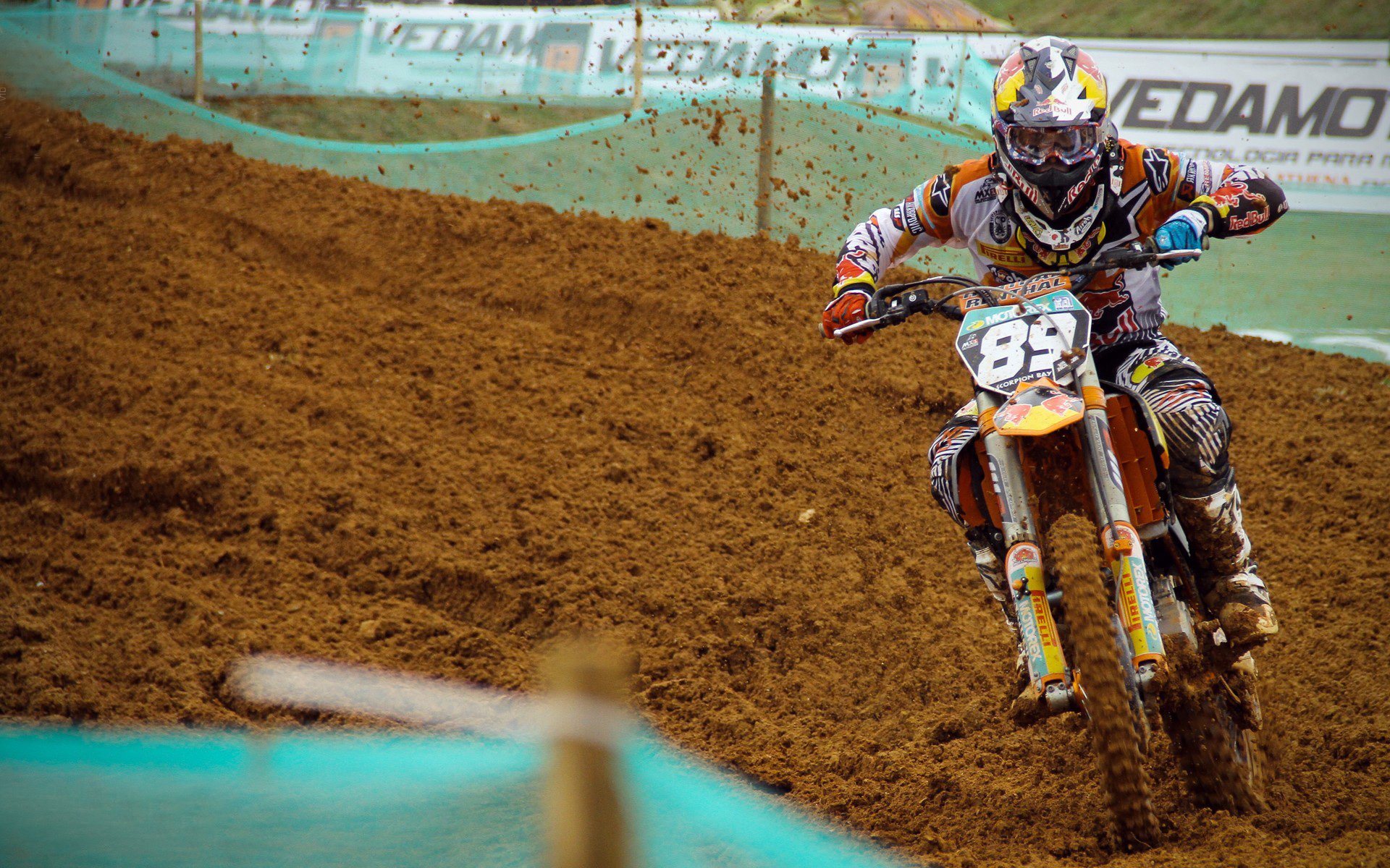 化繁为简，以柔克刚，马刺的思维篮球如何让雄鹿的暴力美学黯然失色