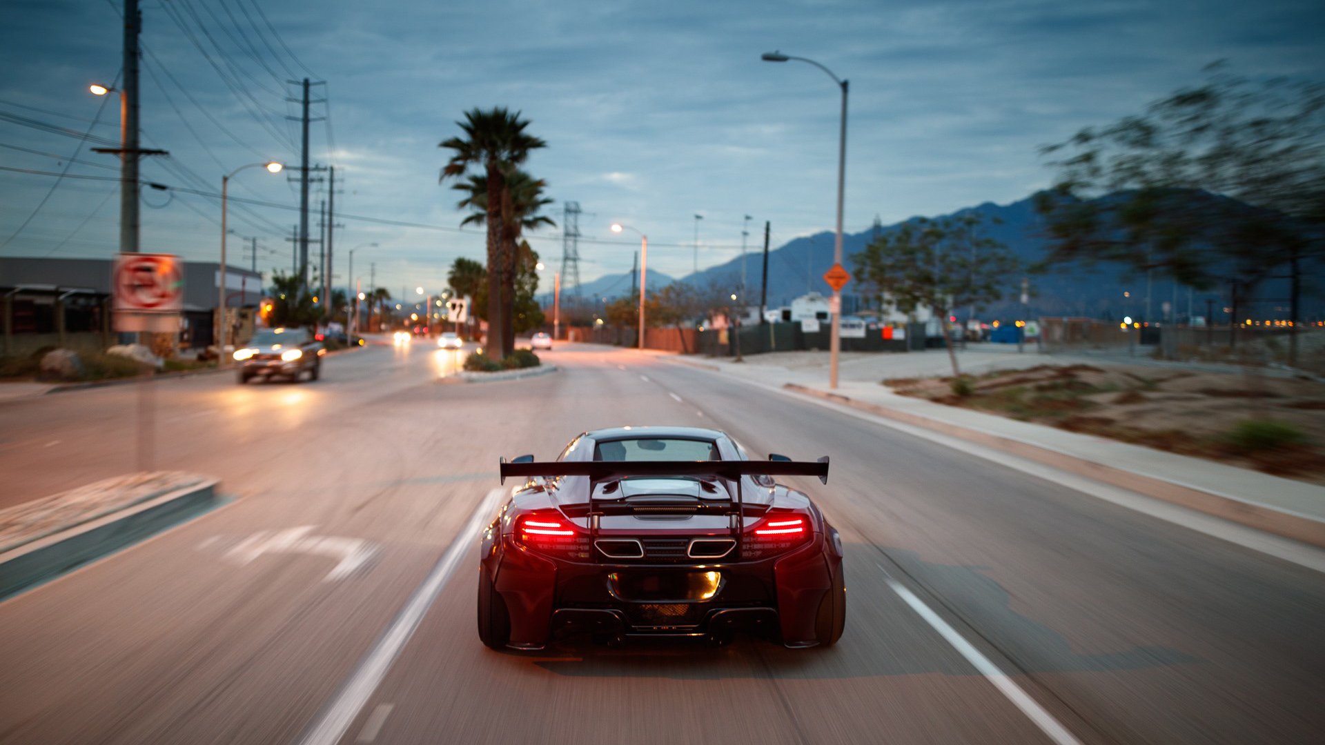 压力铸就非凡，塔图姆的绝地反击与奇才的团队胜利