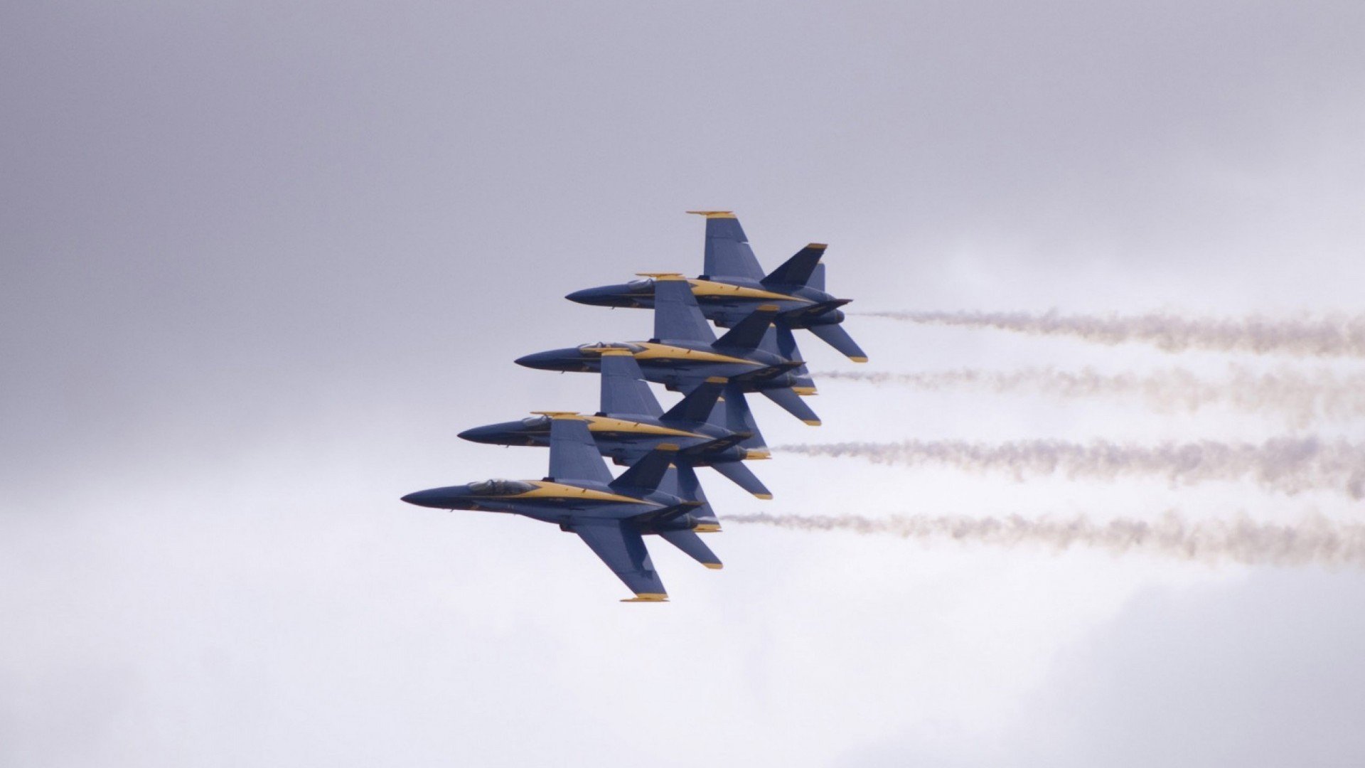 压力铸就非凡，塔图姆的绝地反击与奇才的团队胜利