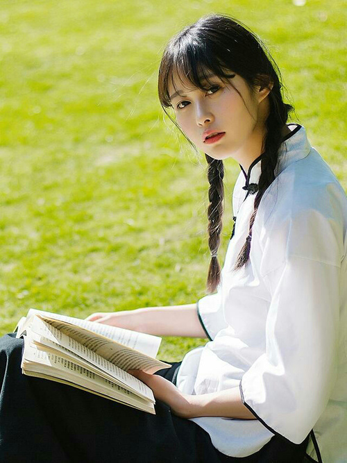 凯恩掌舵，爱尔兰巨轮破迷雾，当领袖在风暴眼中挺身而出