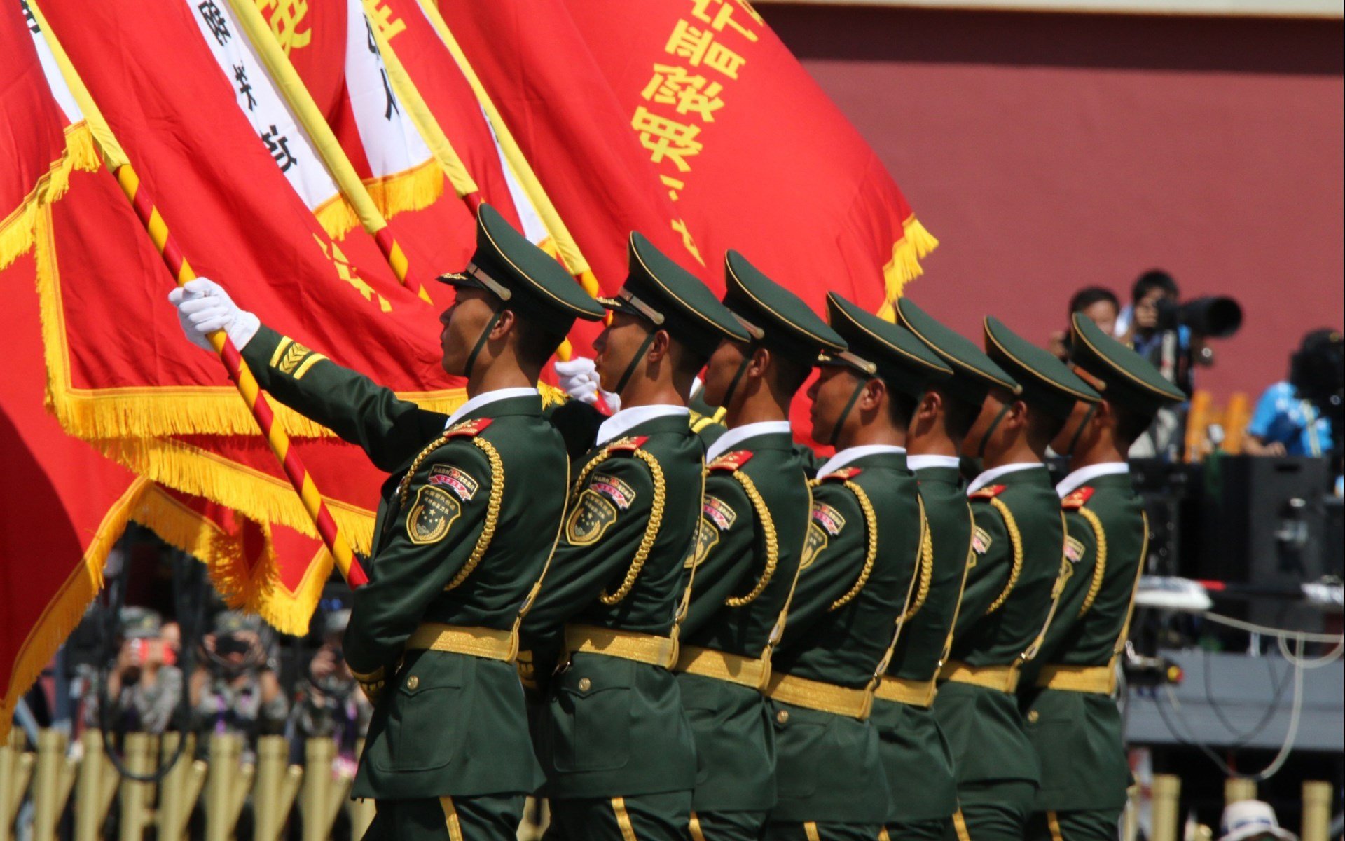 橙衣军魂，2026世界杯D组焦点战，加维导演史诗逆转，荷兰绝地翻盘厄瓜多尔